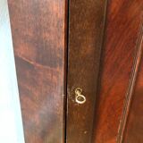 English-style corner library