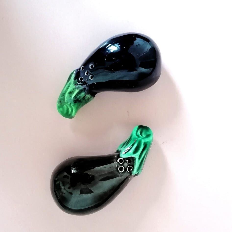 Salt and pepper ceramic eggplant