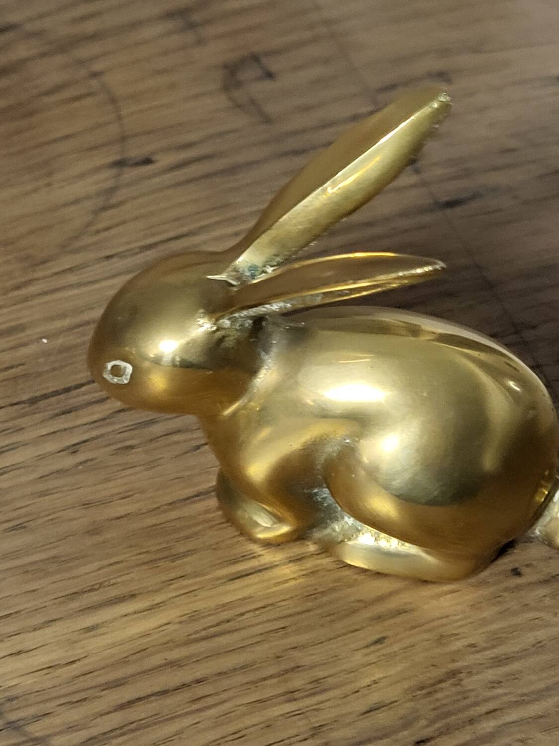 Lapin en laiton