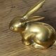 Lapin en laiton