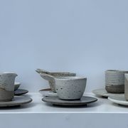 Service de petite vaisselle modulable en céramique indonésienne (6 éléments + coupelles)