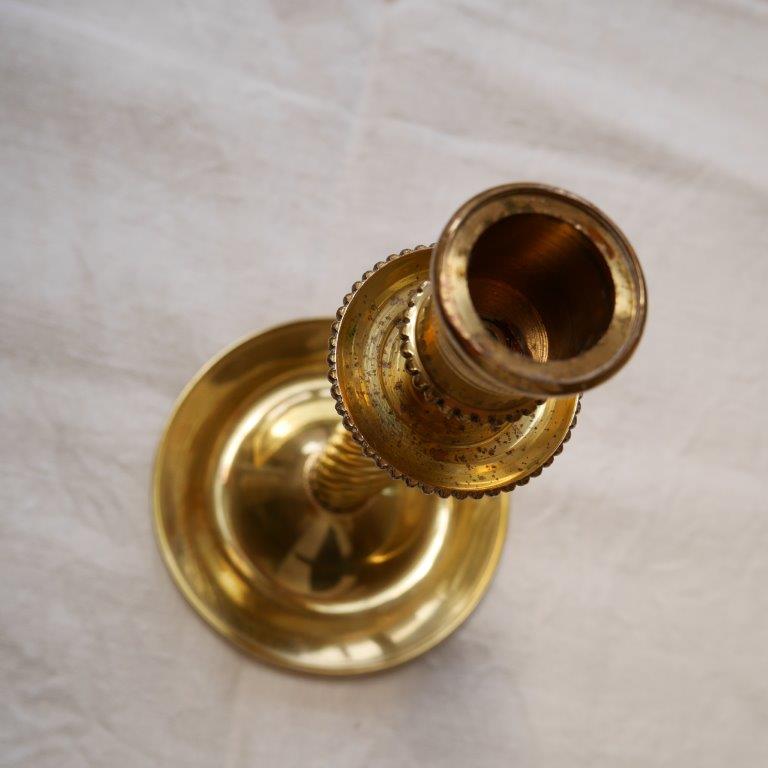 Brass candle holder, twisted effect