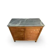 Elegant antique chest of drawers, dating to the early 20th century, ci