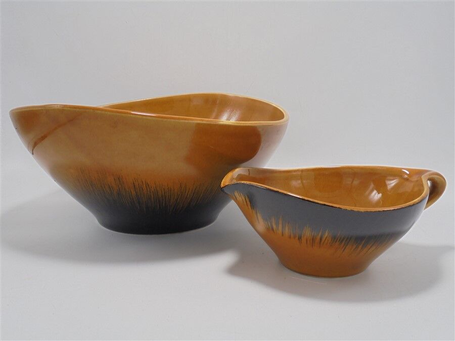 Accolay salad bowl and sauce boat