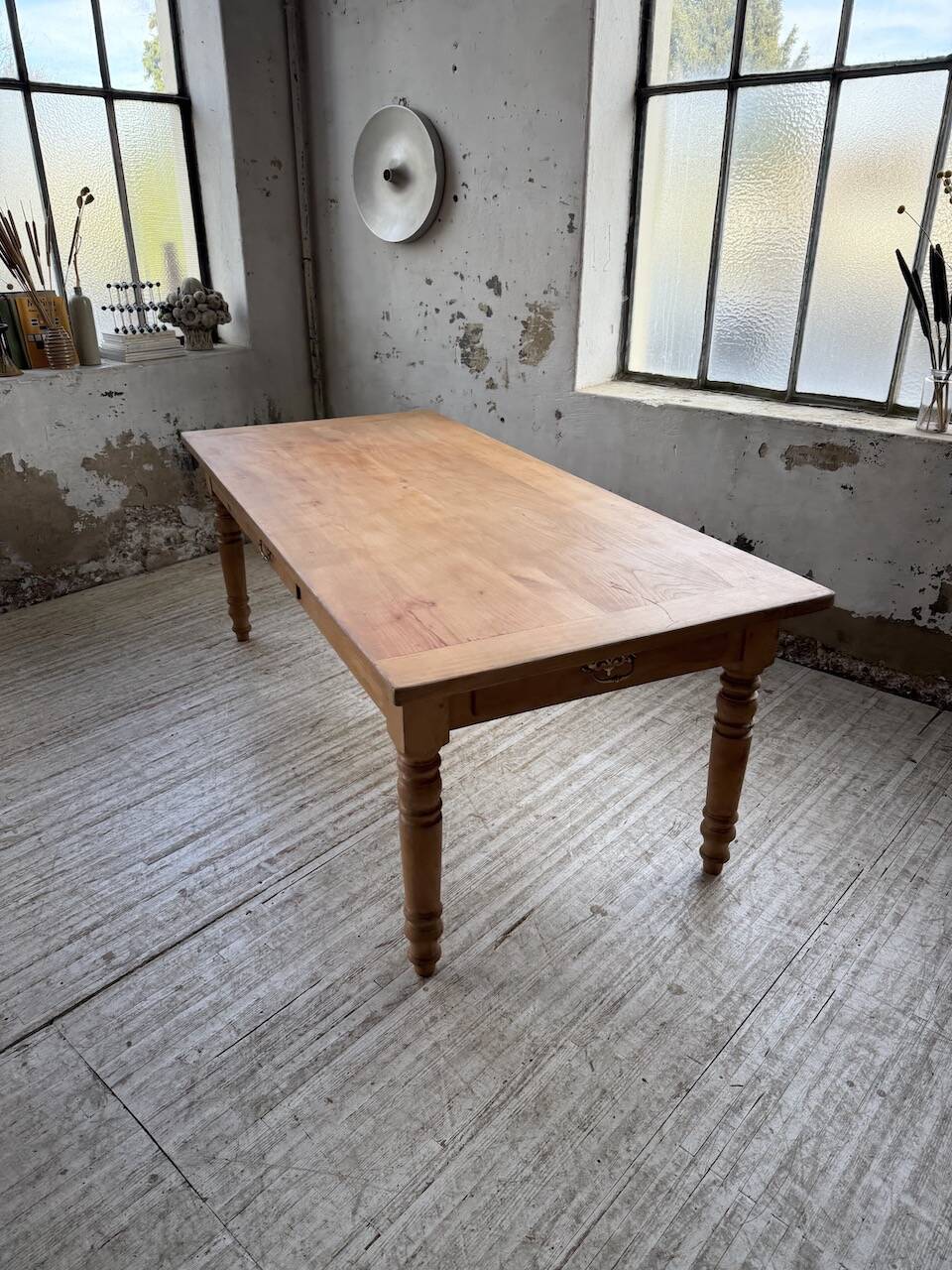 Table de ferme en merisier