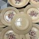Set 12 assiettes plates « œillets » et plat Badonviller