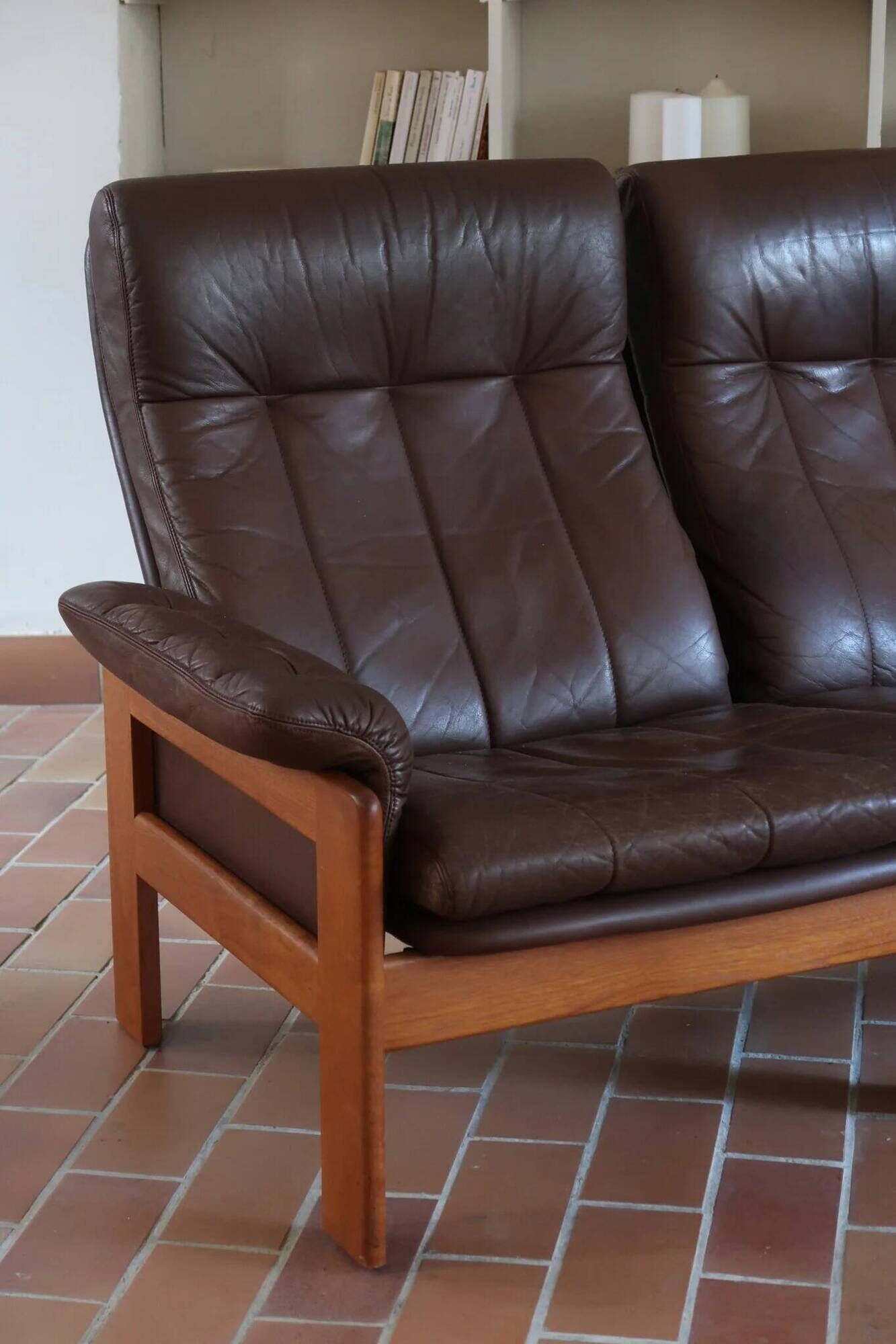Brown leather 3-seater sofa, Sven Ellekaer for Skipper, 1982.