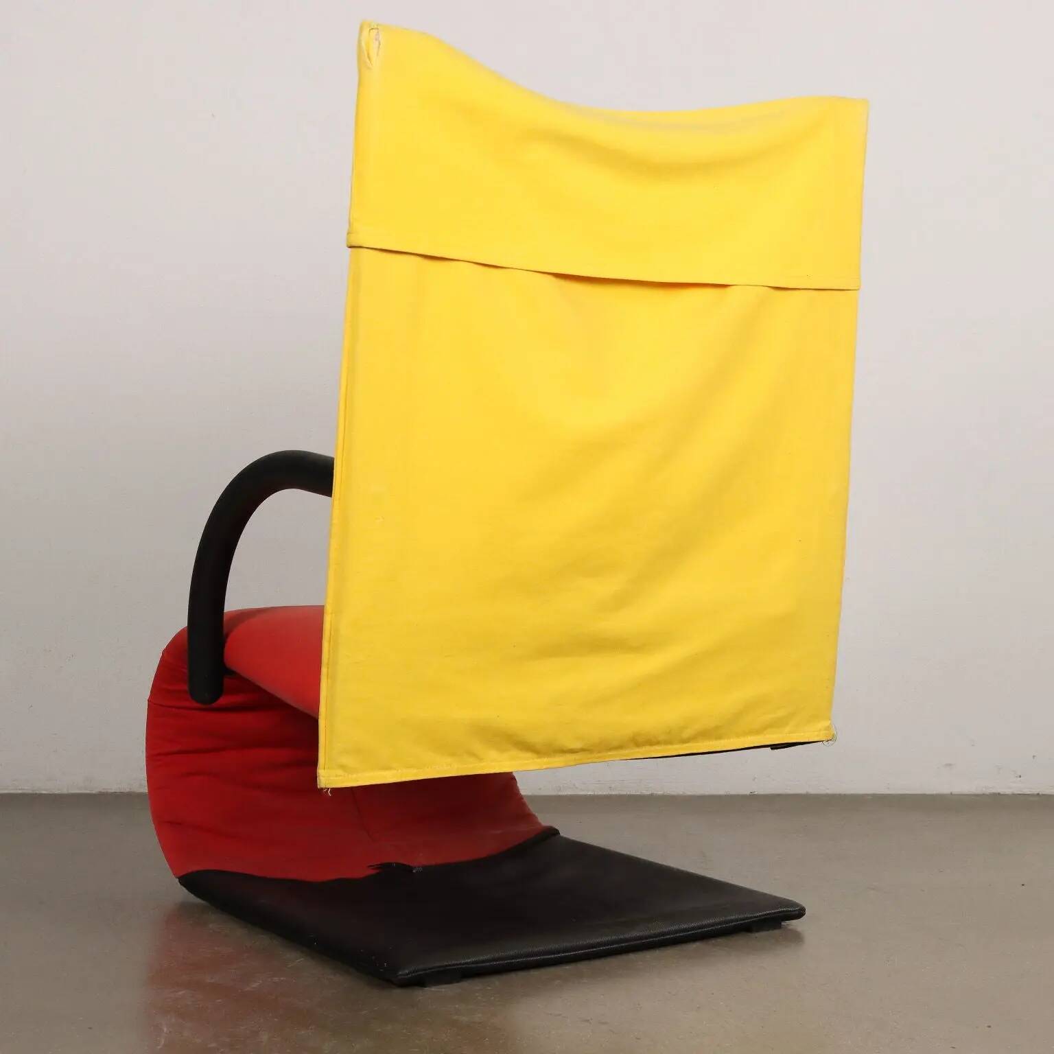 Vintage armchair from the 1980s, Ligne Roset Zen design by Claude Brisson.