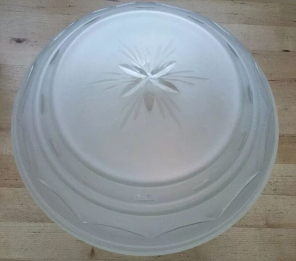 Vintage saucer lamp globe