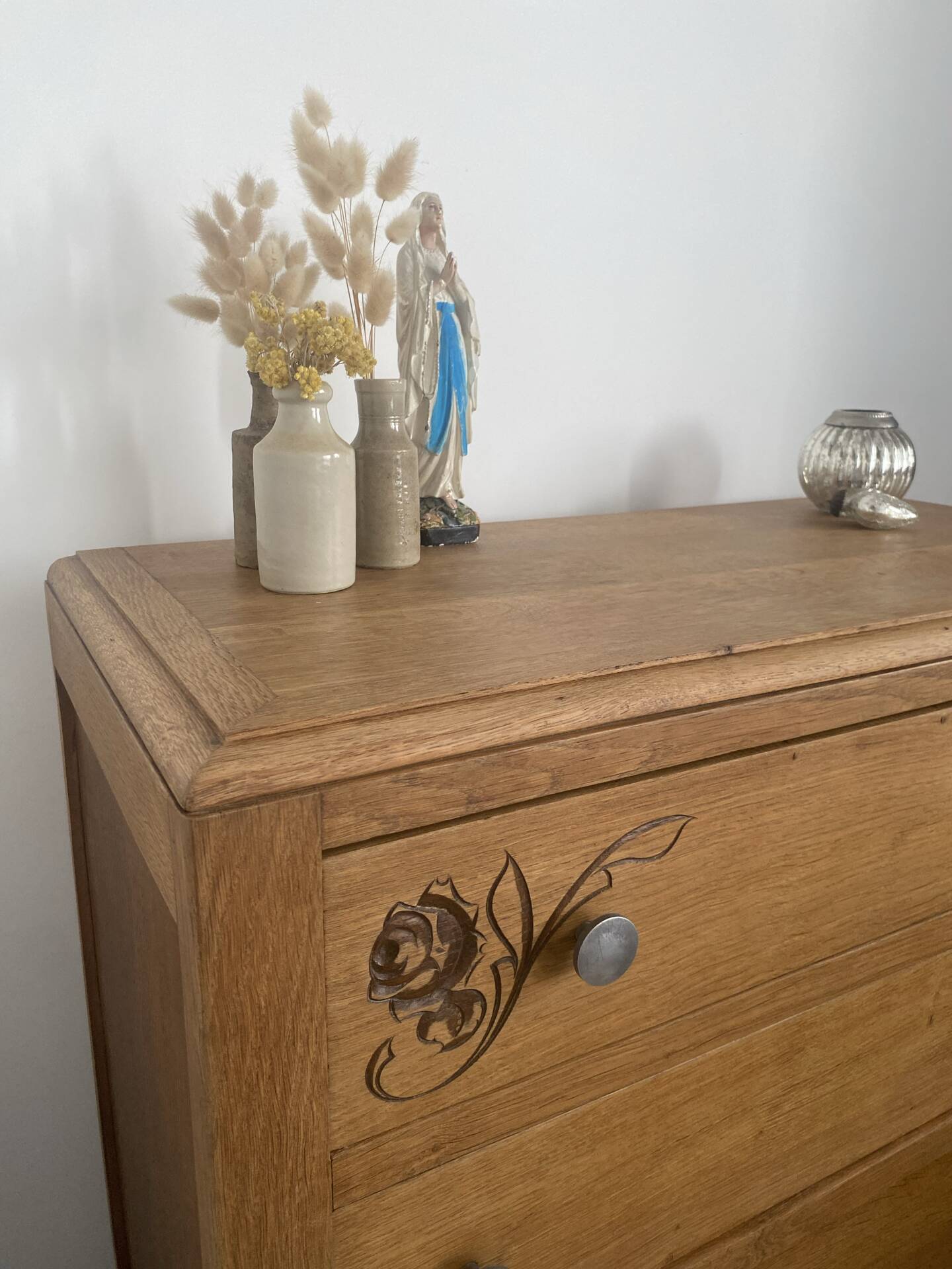 Art Deco chest of drawers