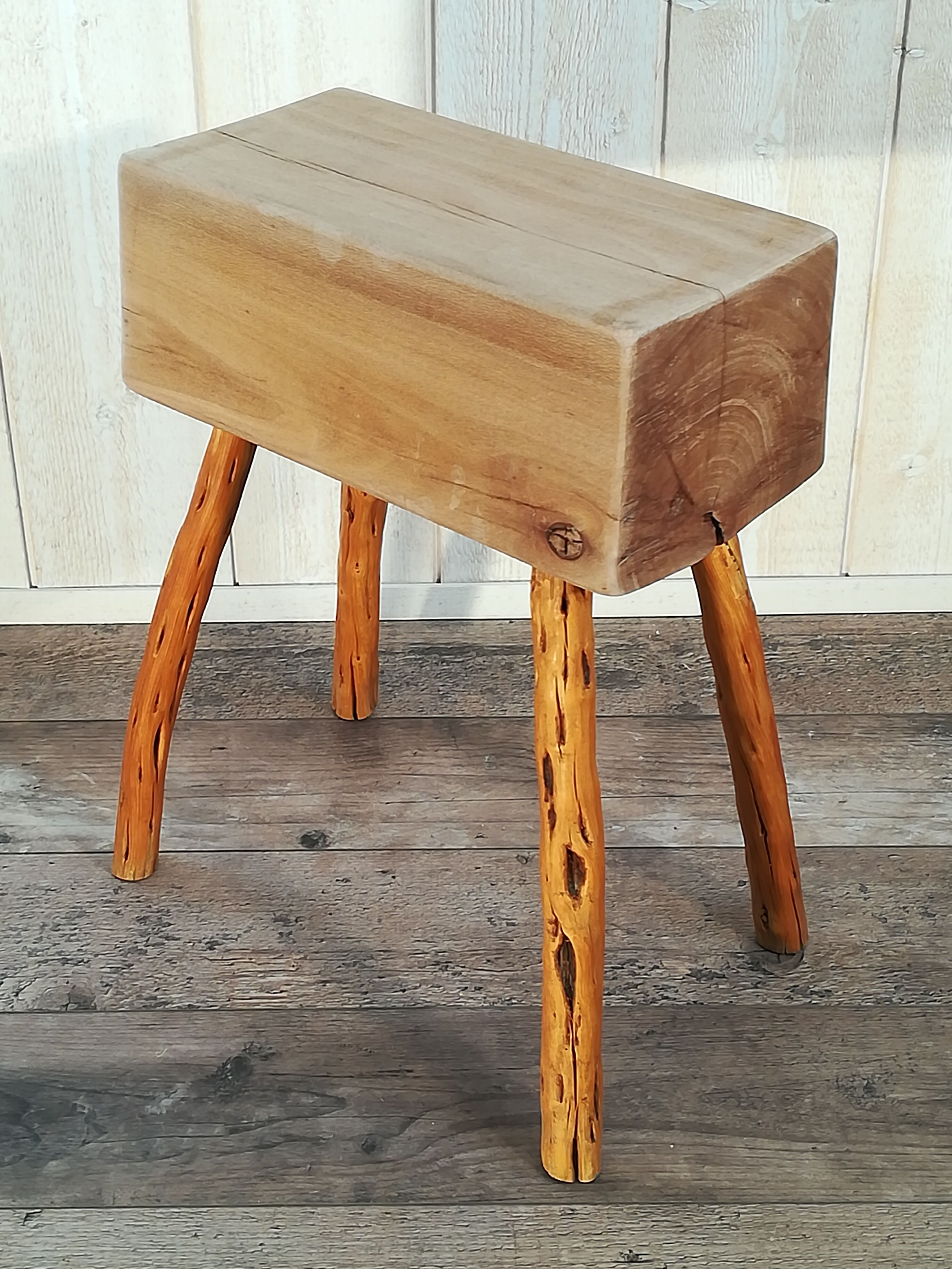 Raw wood stool