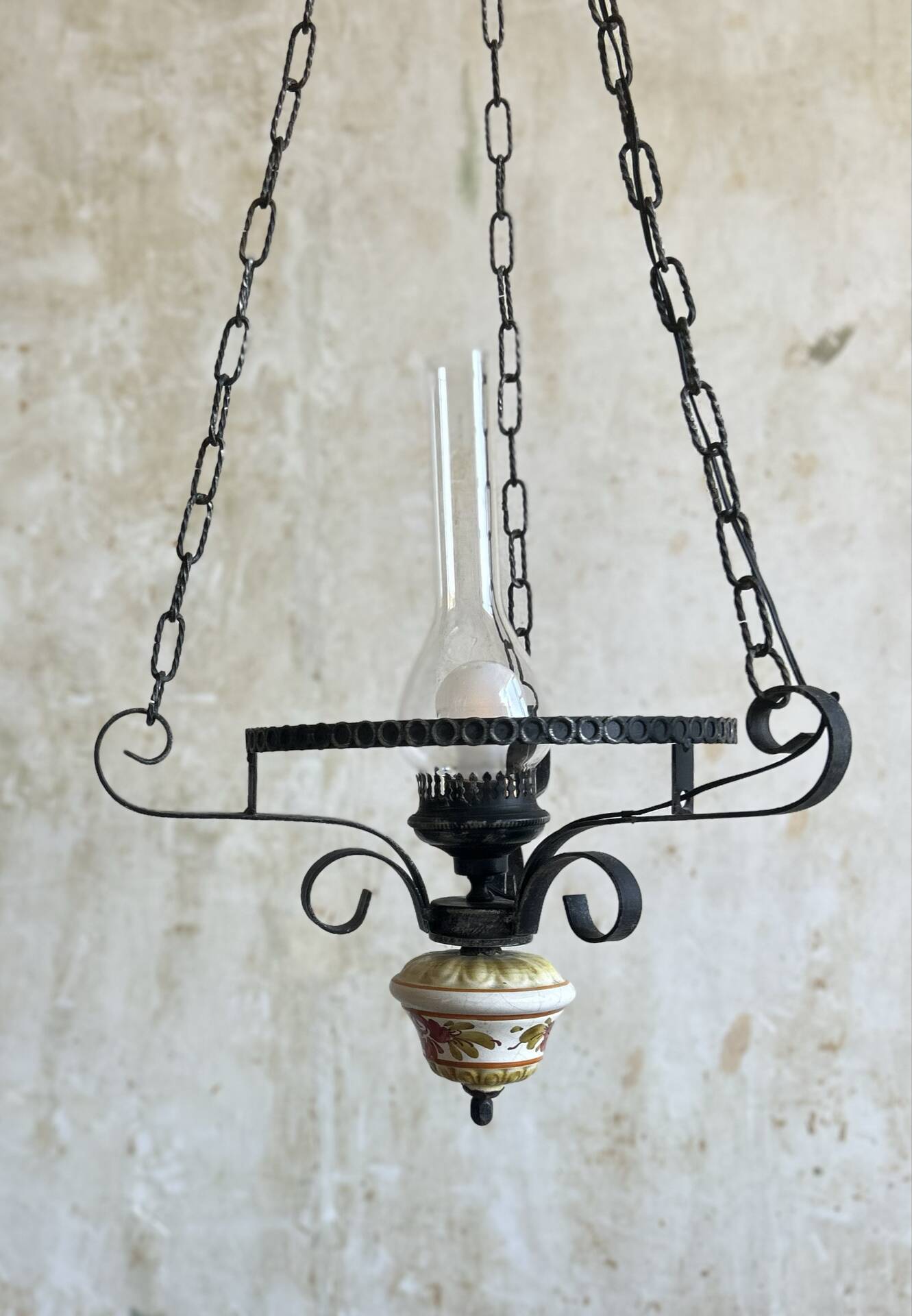 Suspension vintage en opaline et céramique