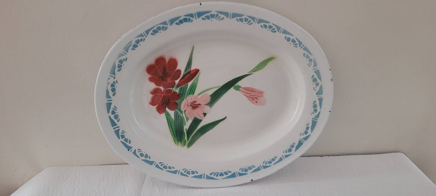 Dish Bumper Harvest China vintage