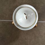 Pot couvert en porcelaine blanche