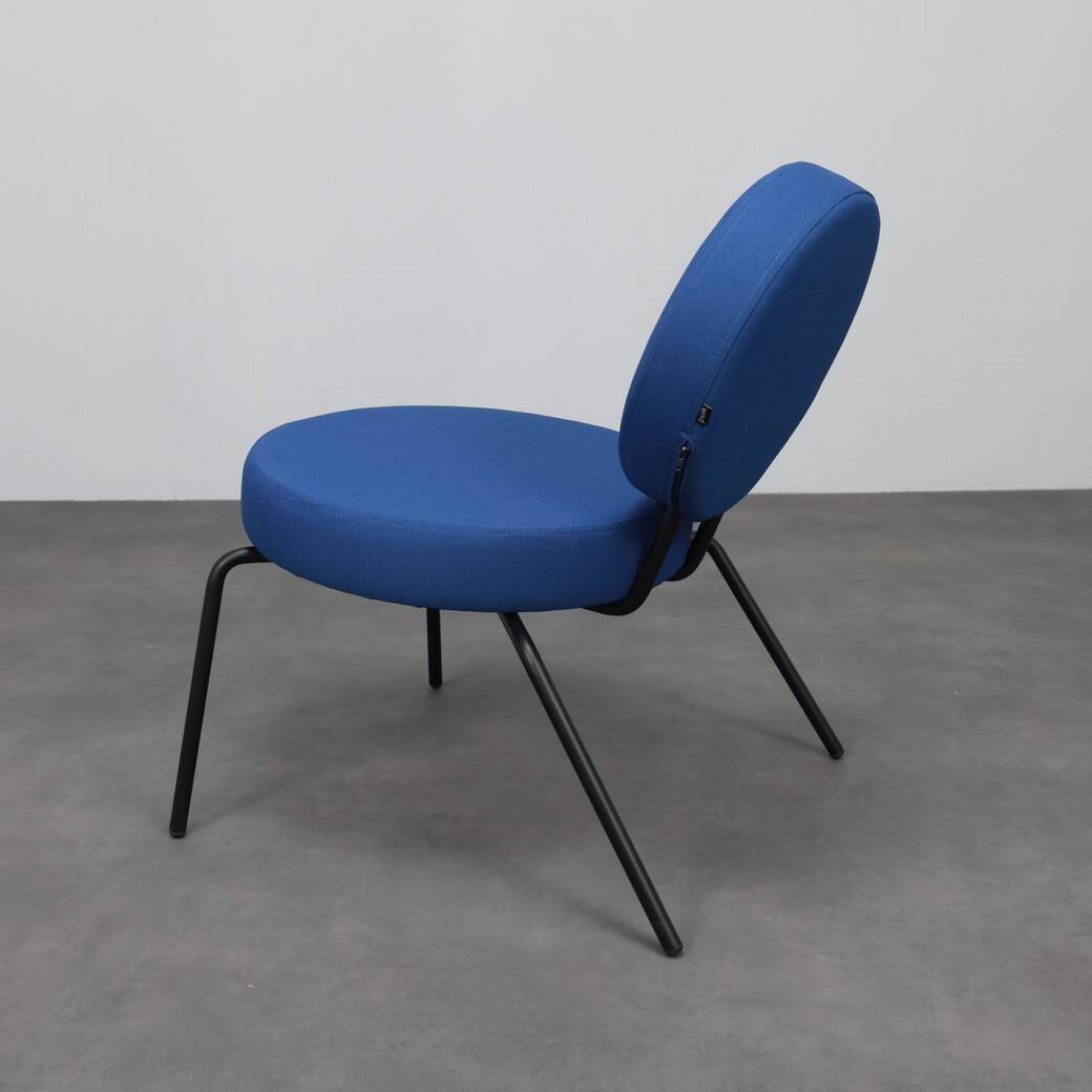 Lounge chair Option Lounge by Frederik Roijé for Puik Design