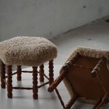 Pair of Danish oak stools from the mid-century with hexagonal seat and turned legs, 1950s.