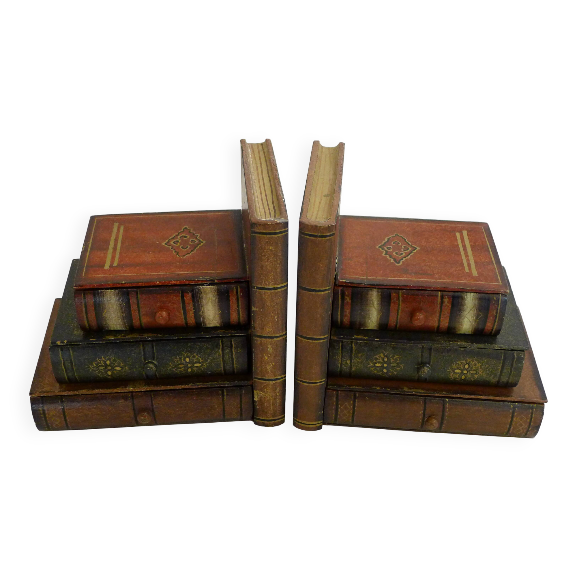 Pair of bookends (& secret boxes) in trompe l'oeil Stacked books