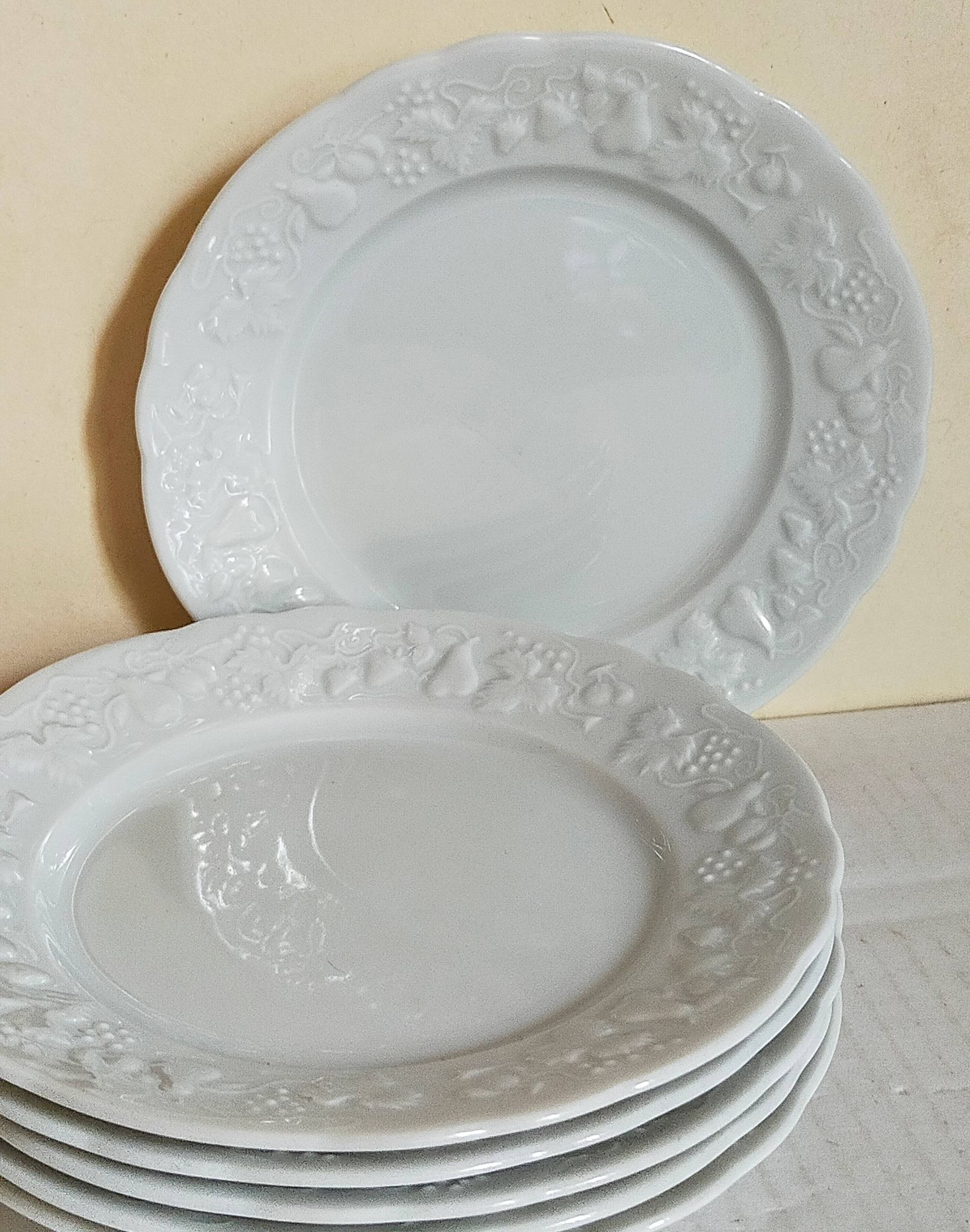 Six vintage Philippe Deshoulières Limoges California porcelain bread plates