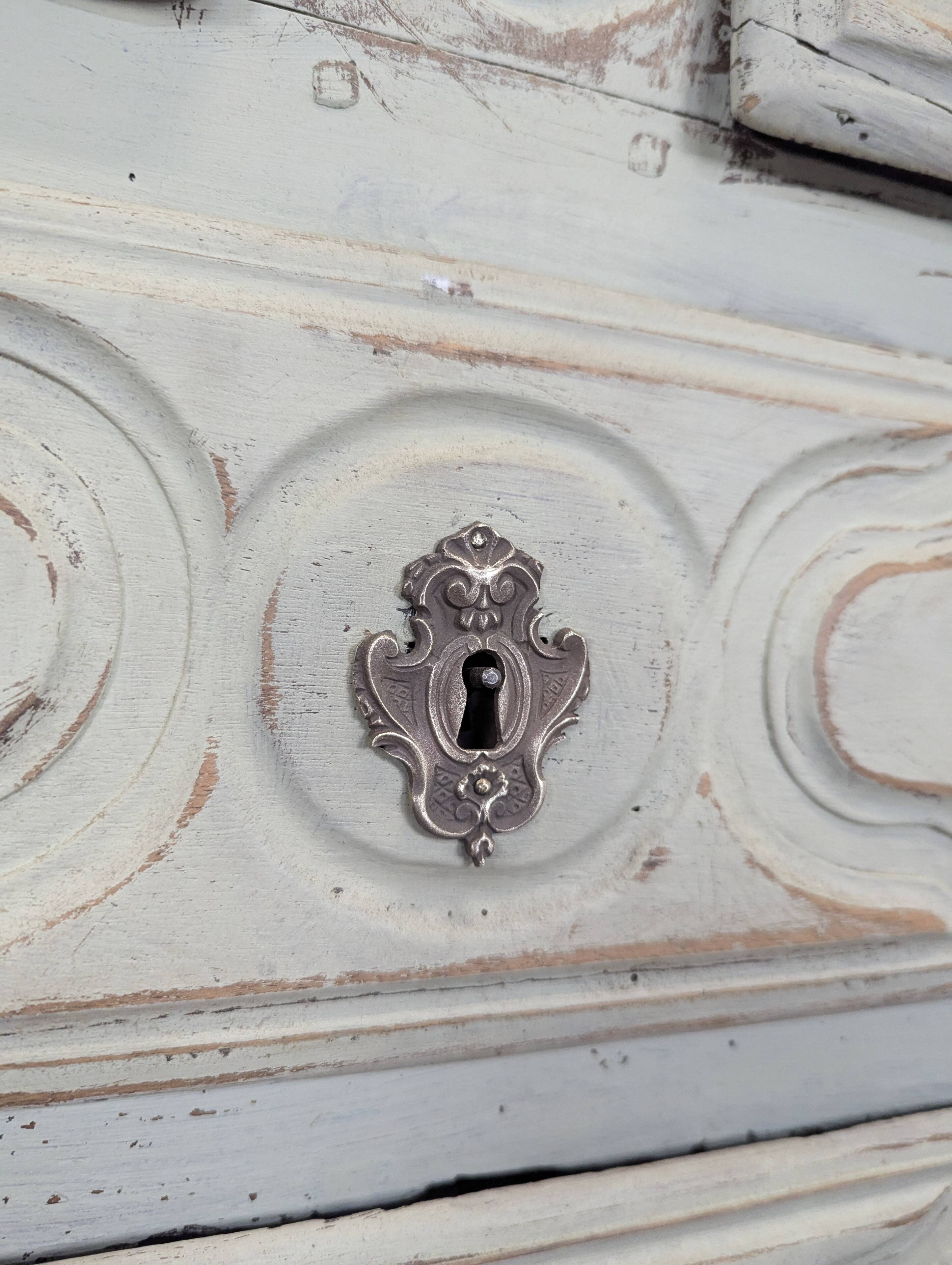Louis XIV period chest of drawers with repainting
