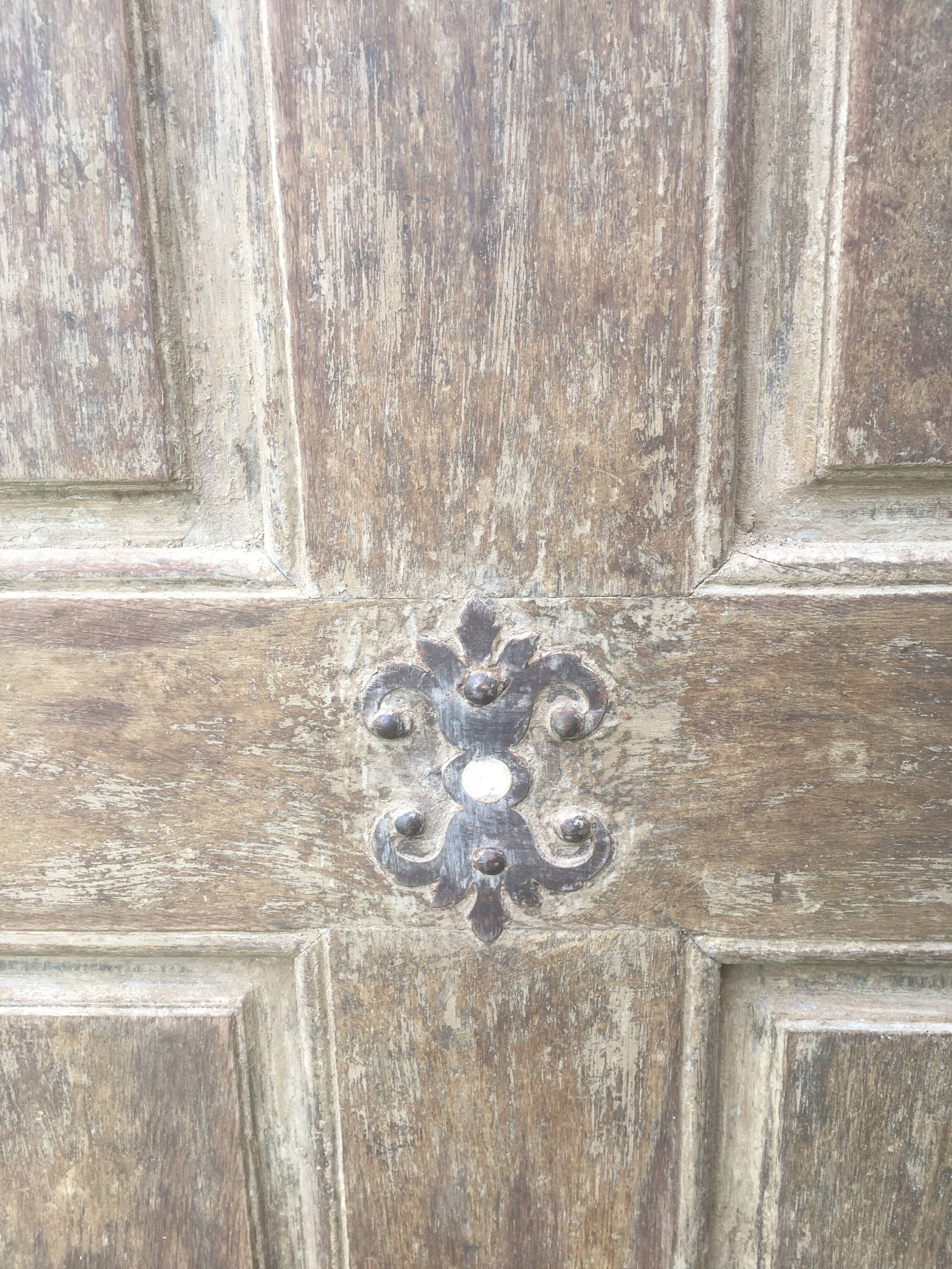 Old oak door from Burgundy