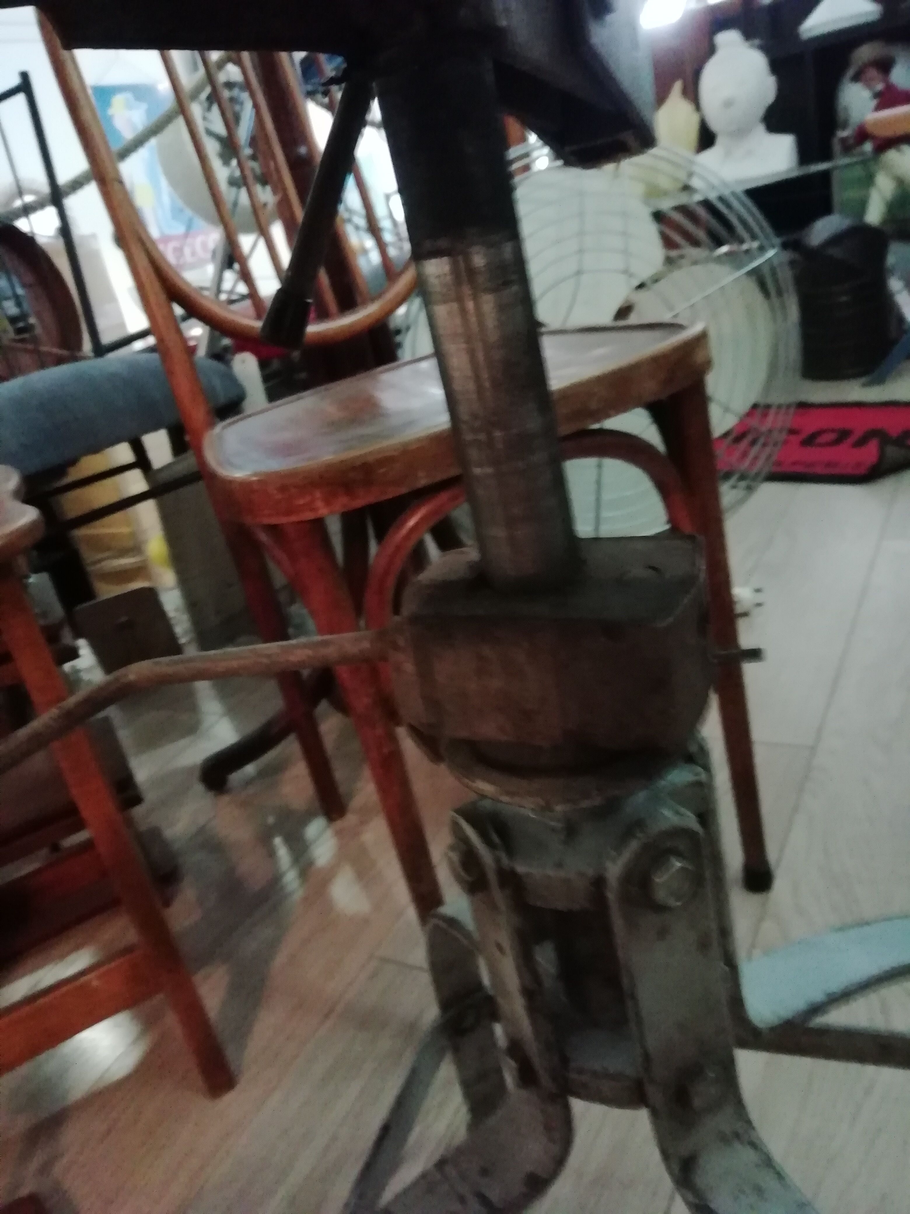 Workshop chair "bienaise"