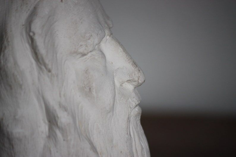 Plaster head depicting Leonardo da Vinci