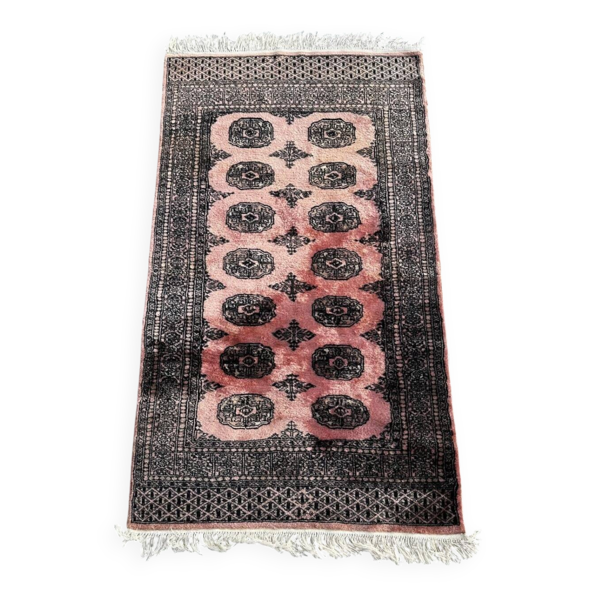 Tapis pakistanais fait main