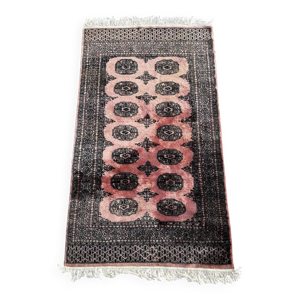Tapis pakistanais fait