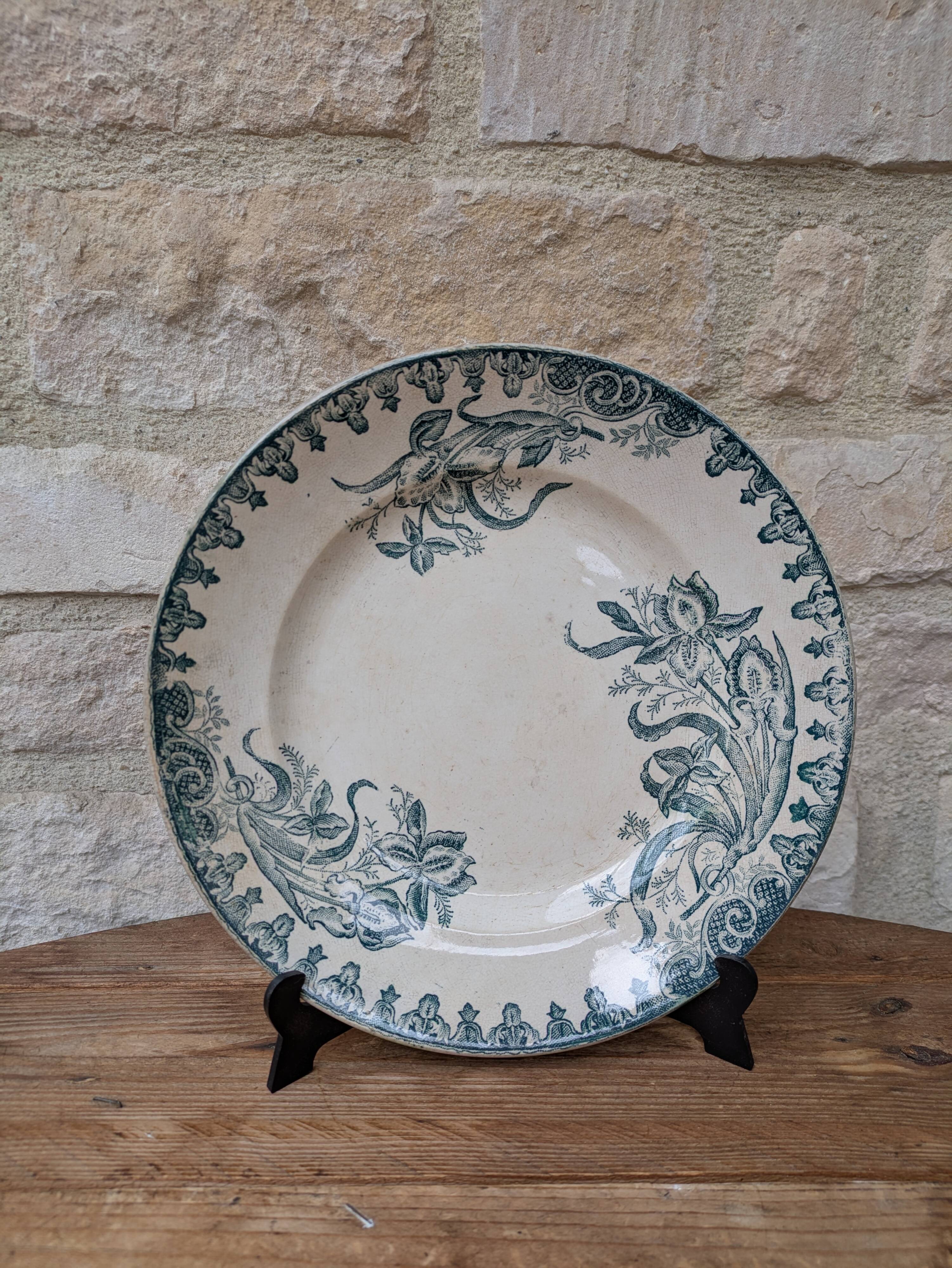 Old ceramic plate Terre de Fer Ste Amandinoise model Iris