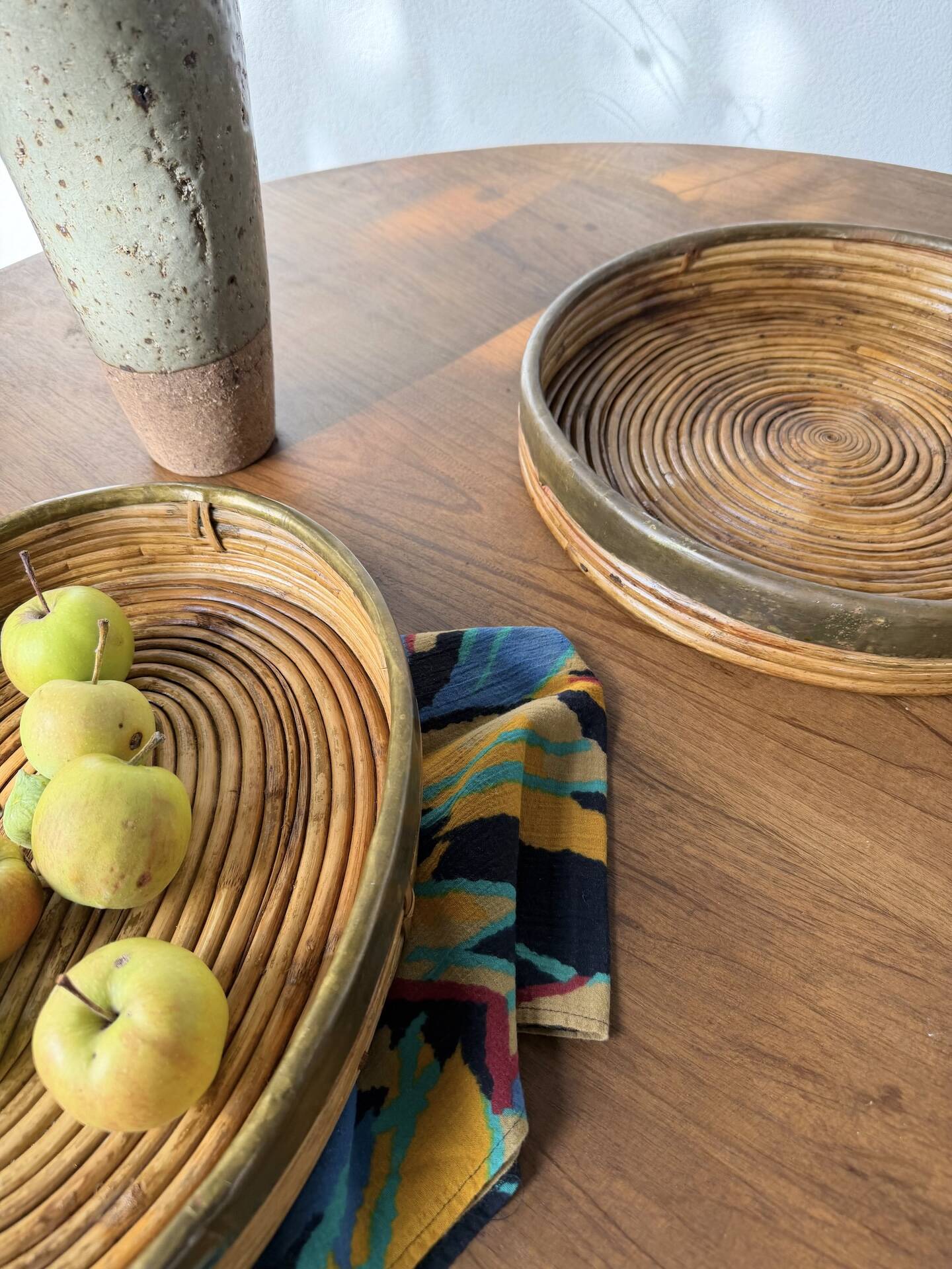 Round rattan and brass trays 1970 by Gabriella Crespi