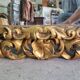 Miroir en bois dore a coquille
