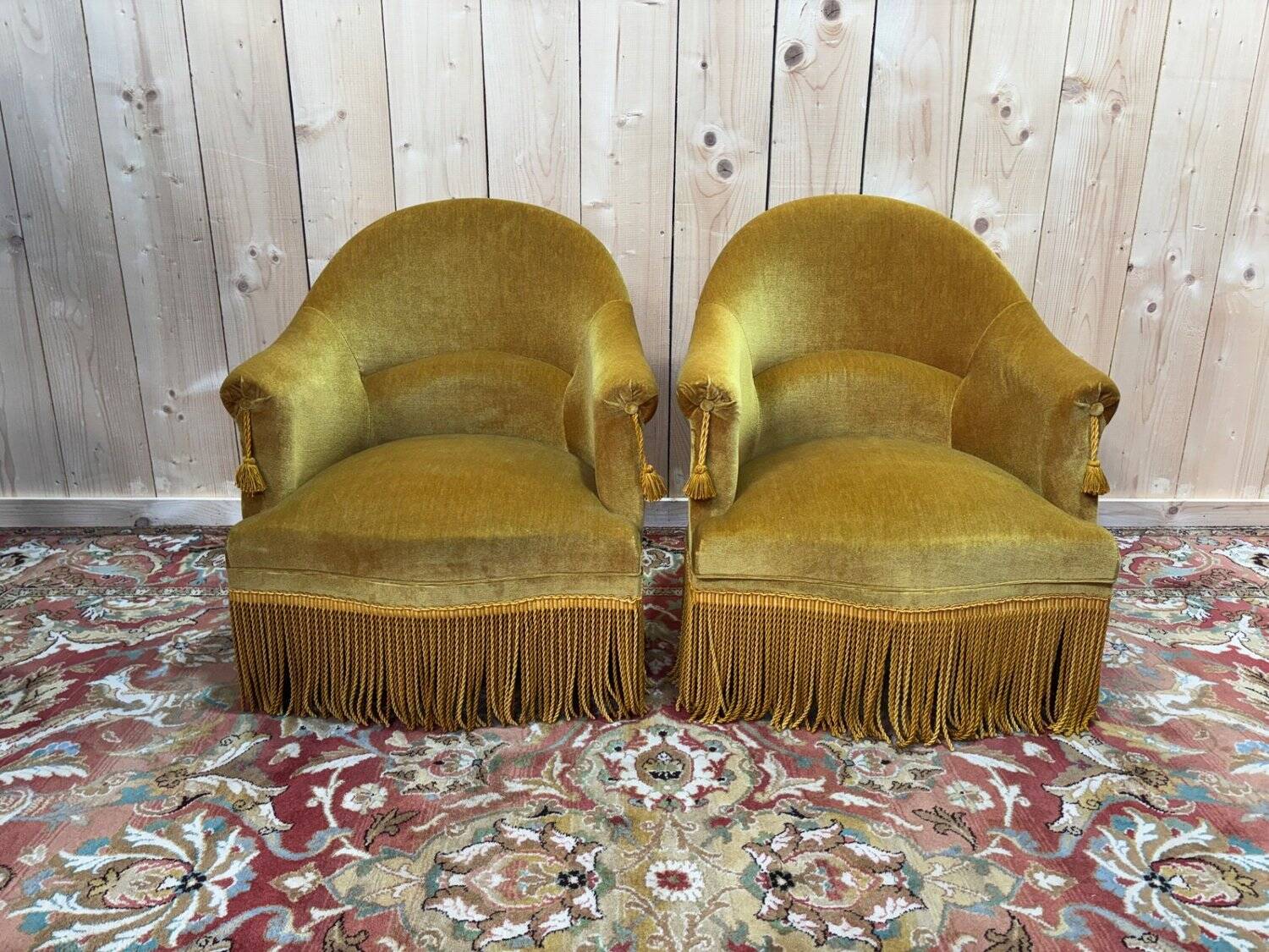 Paire de fauteuils bergère Art Déco velours jaune doré années 1920