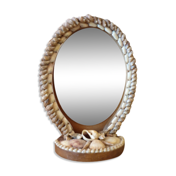 Mirror Souvenir seaside