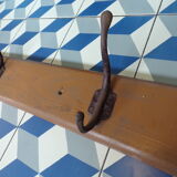 School coat rack bar 7 hooks