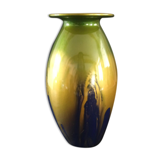 Vase en verre soufflé