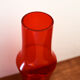 Vase rouge en verre par Riihimaki Finlande