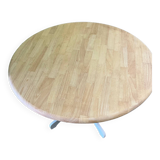 Round table
