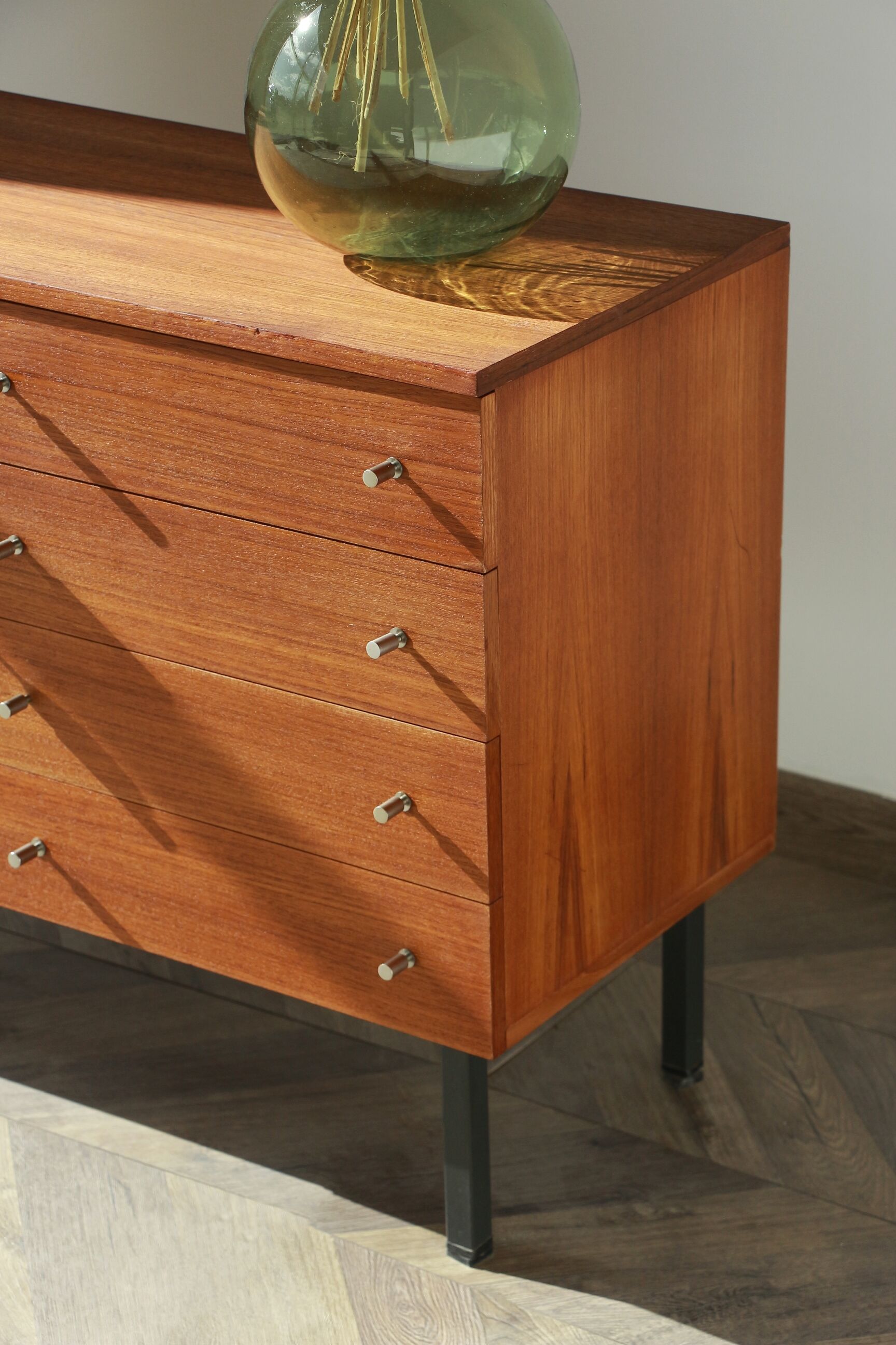 Commode / Scandinavian sideboard - Extra furniture - 4 drawers 1 door
