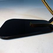 Lampe de bureau rare en laiton et verre des années 1950