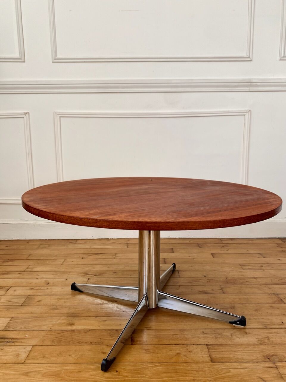 Round coffee table wood and metal, 70s