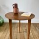 Table d'appoint tripode en placage de bois années 50-60
