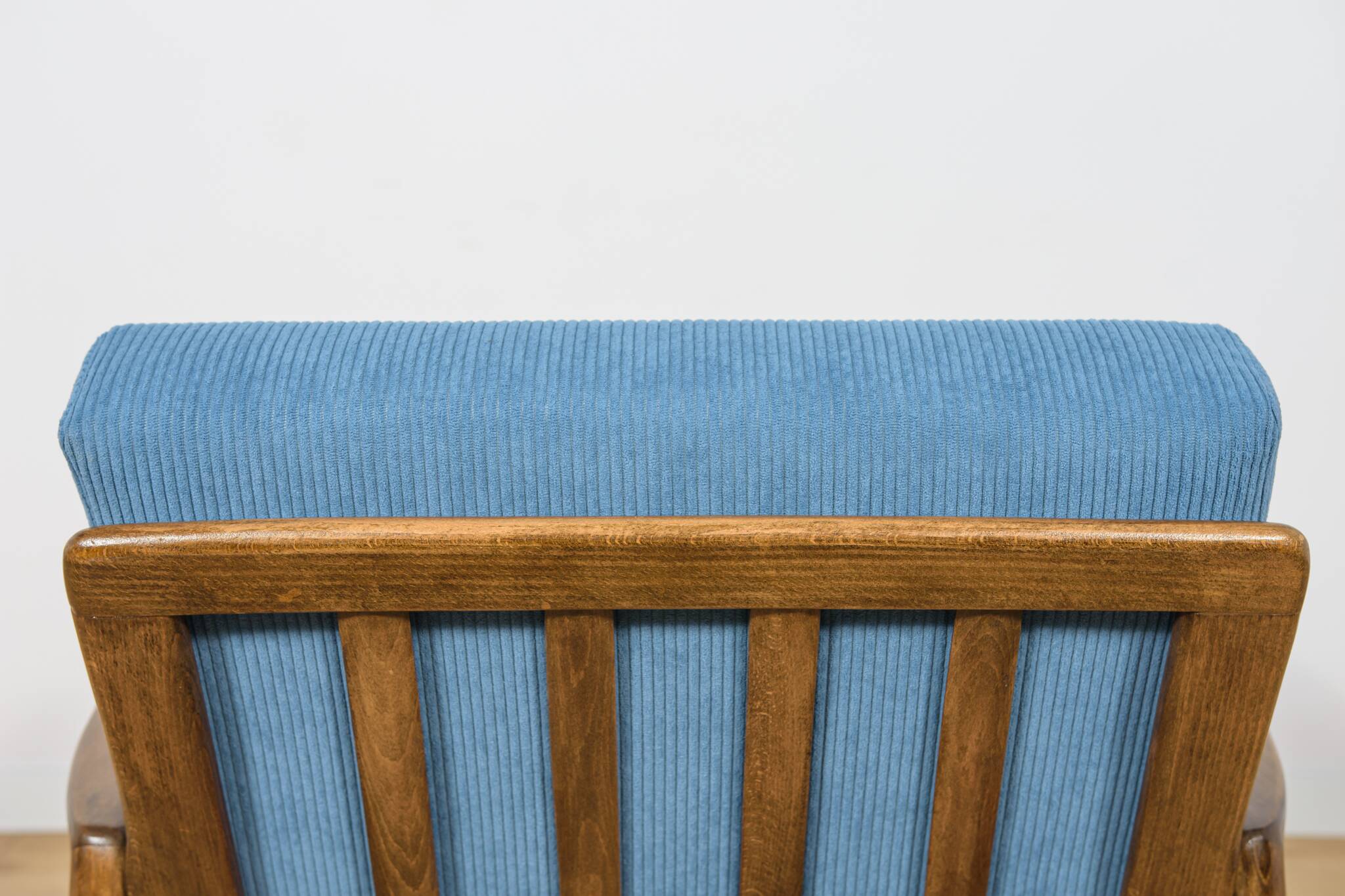 Model 300-139 Armchairs from Swarzędz Factory, Poland, 1960s, Set of 2