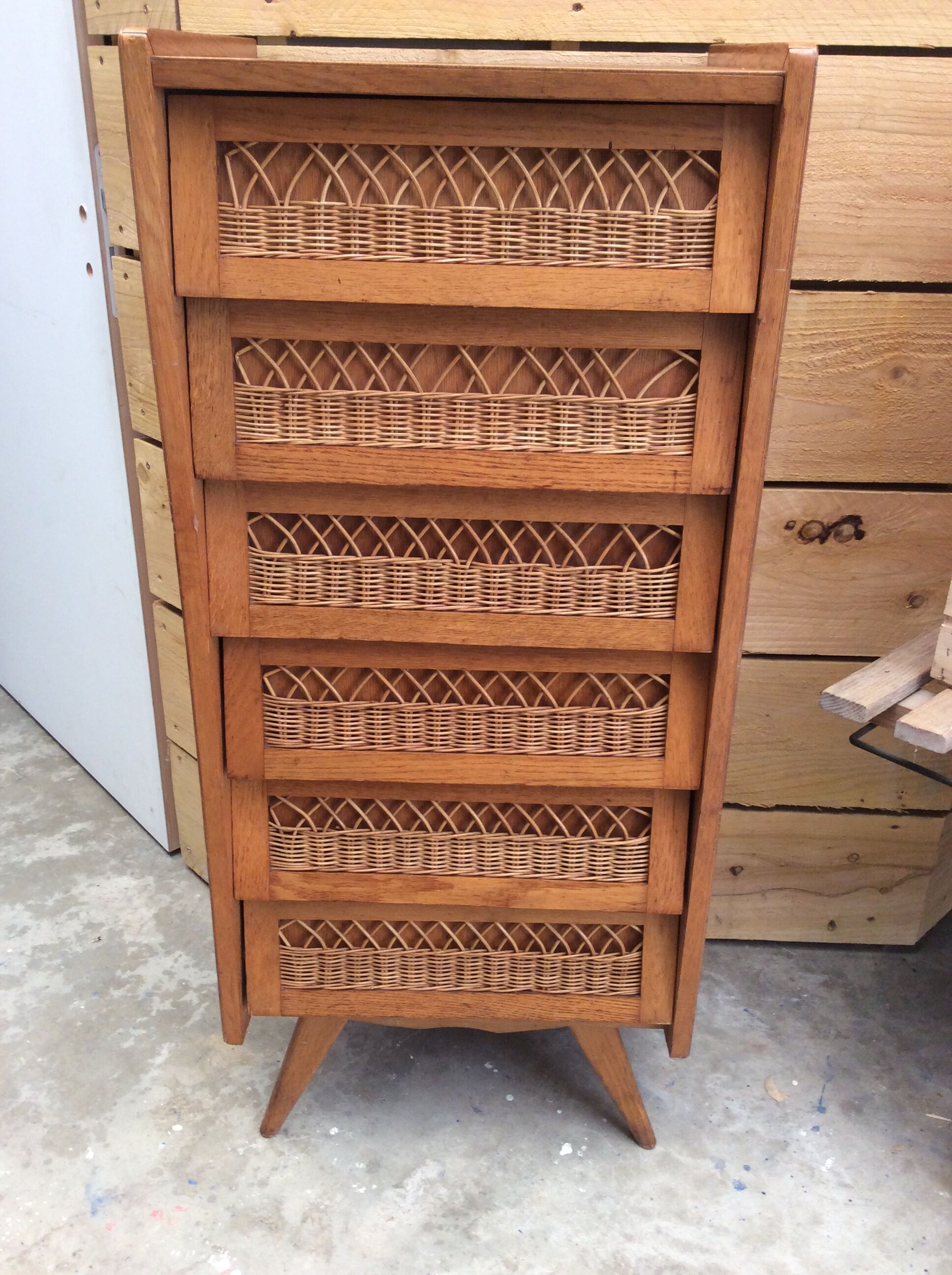 Vintage rattan chiffonr 6 drawers