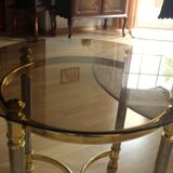 Table basse ronde de style Hollywood Regency, table d’appoint, en métal avec une plaque de verre fumé