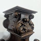 Selette de style Renaissance en noyer