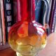 Pichet en verre coloré
