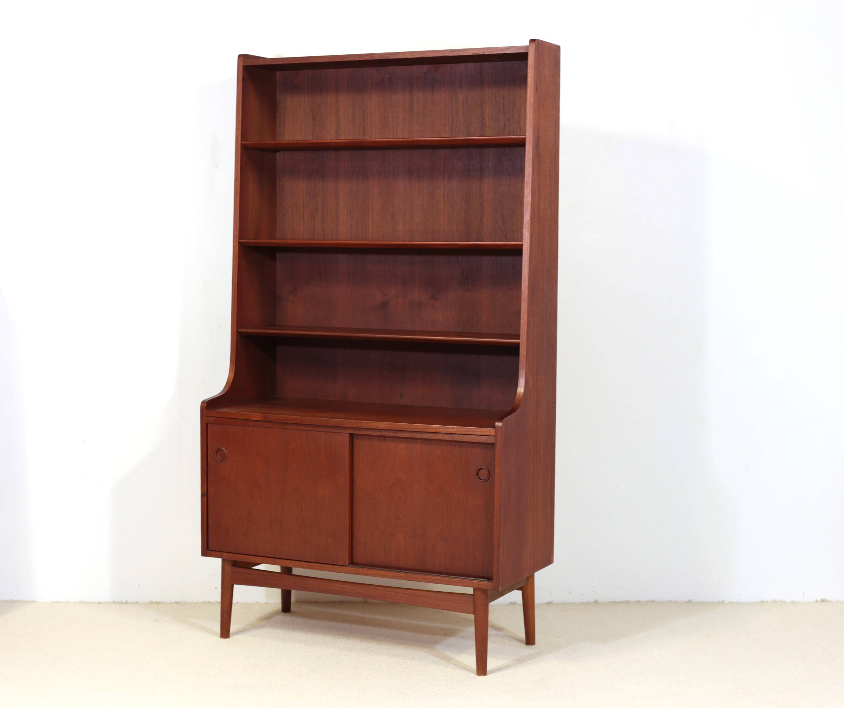 Library buffet Johannes Sorth