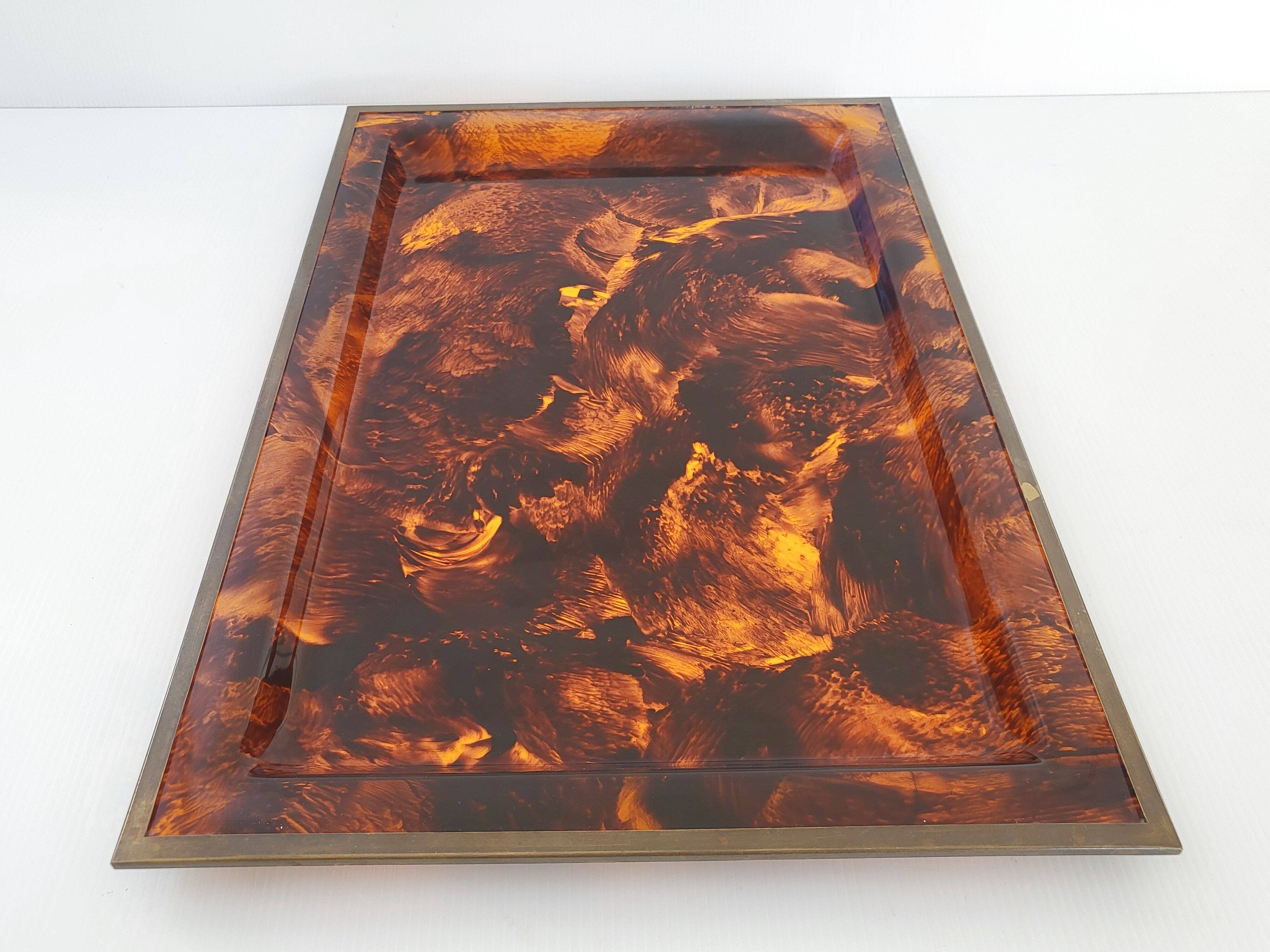 Vintage plexiglass tray 1970