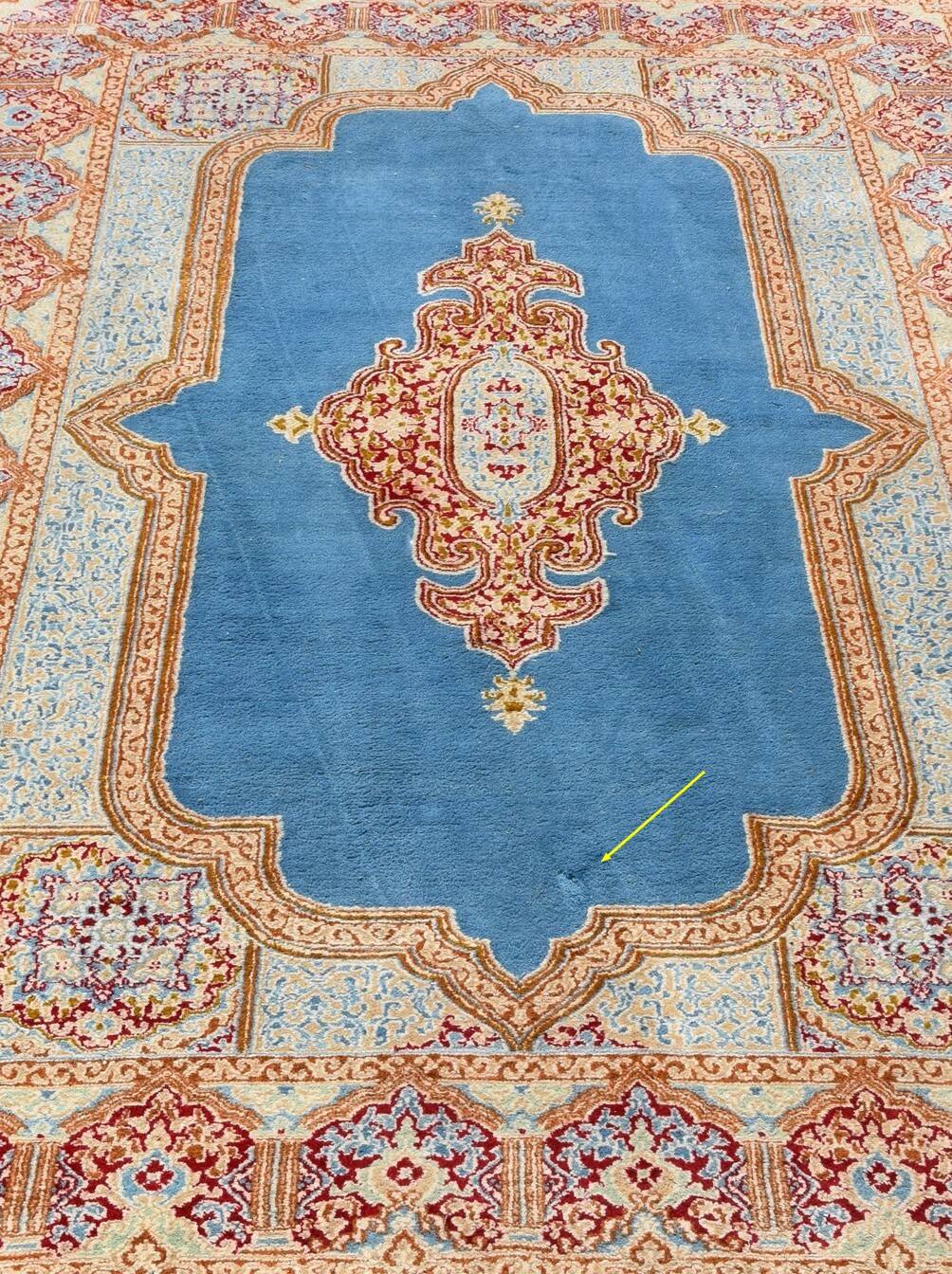 Oriental Persian Iran Kirman rug: 1.84 x 2.86 meters