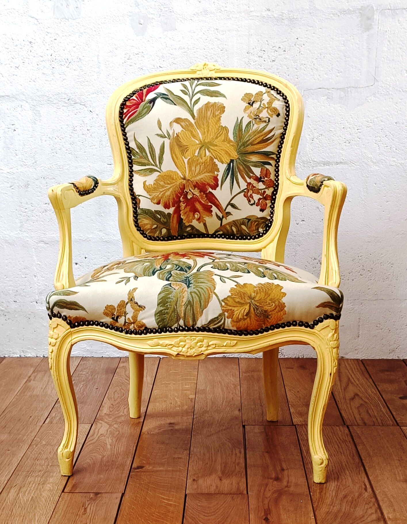Fauteuil vintage style Louis XV